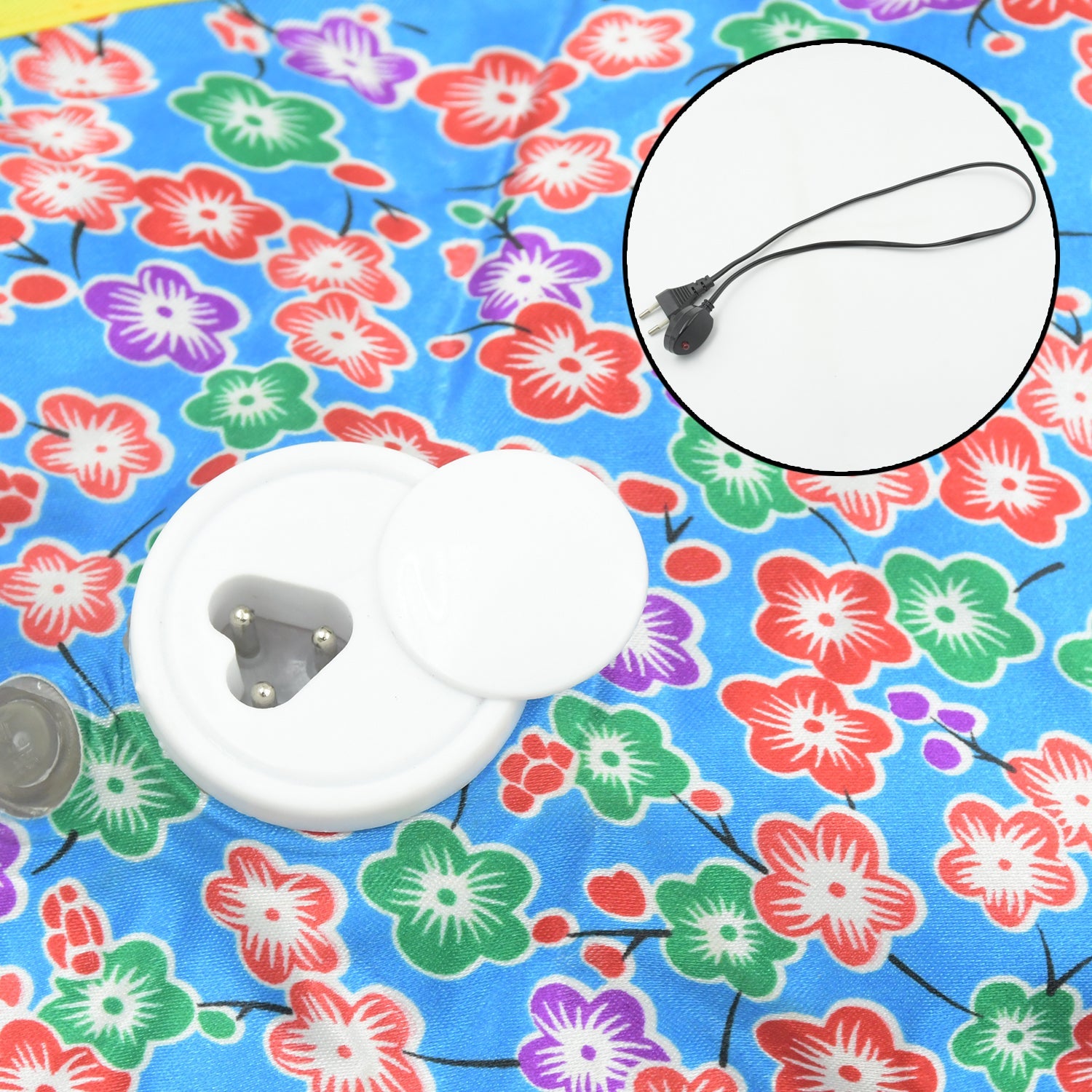 Heated water bag, electric with easy-to-use design Heated water bag, electric with easy-to-use design